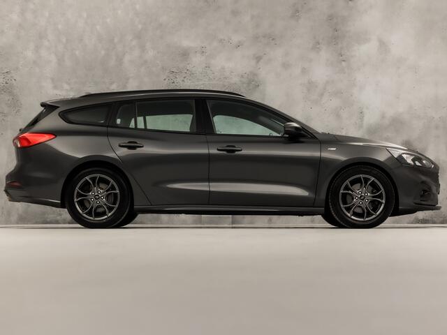Ford FOCUS Wagon 1.5 EcoBoost ST Line 150Pk Automaat (APPLE CARPLAY, GROOT NAVI, STOELVERWARMING, KEYLESS, SPORTSTOELEN, ADAPTIVE CRUISE, PARKEERSENSOREN, NIEUWSTAAT)