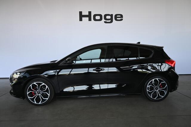 Ford FOCUS 1.0 EcoBoost ST Line Business Clima CarPlay Camera Led Navigatie Cruise Trekhaak Goed onderhouden! Inruil Mogelijk!