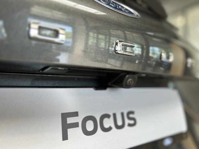 Ford FOCUS Wagon EcoBoost Hybrid 155pk ST Line X | AUTOMAAT | Matrix LED | Adapt. Cruise | AGR Stoel | Elektrische Achterklep | Winterpack | SYNC 4 |