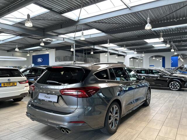 Ford FOCUS Wagon EcoBoost Hybrid 155pk ST Line X | AUTOMAAT | Matrix LED | Adapt. Cruise | AGR Stoel | Elektrische Achterklep | Winterpack | SYNC 4 |