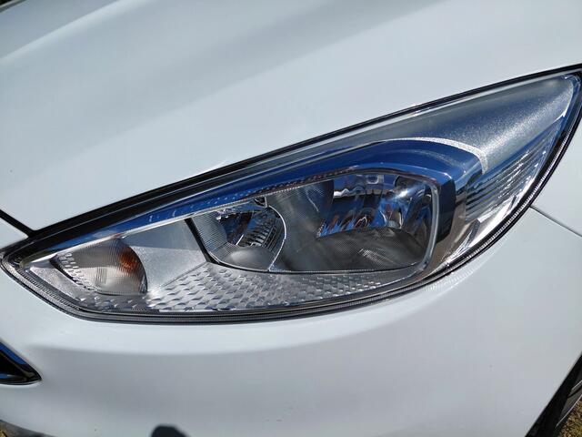 Ford FOCUS Wagon *AANGEPAST** Handgas/Rem. 1.0 Trend