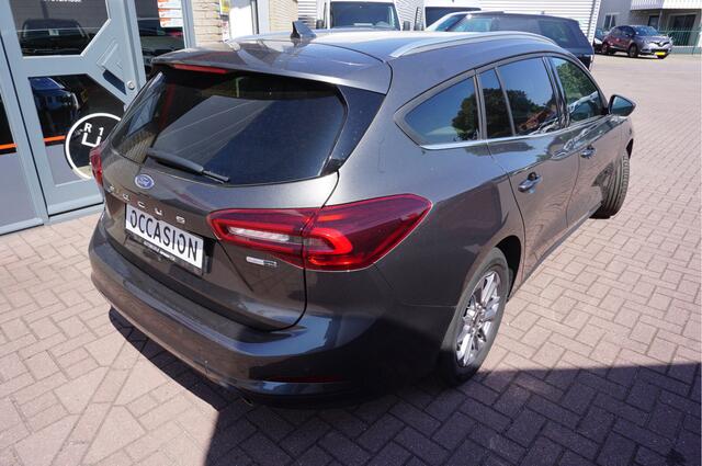 Ford FOCUS Wagon 1.0I EcoBoost Hybrid Titanium Automaat