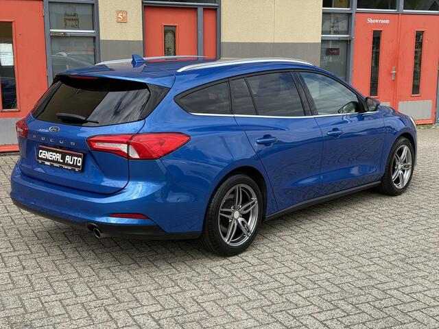 Ford FOCUS Wagon 1.0 EcoBoost ST Line X, Navi, Led