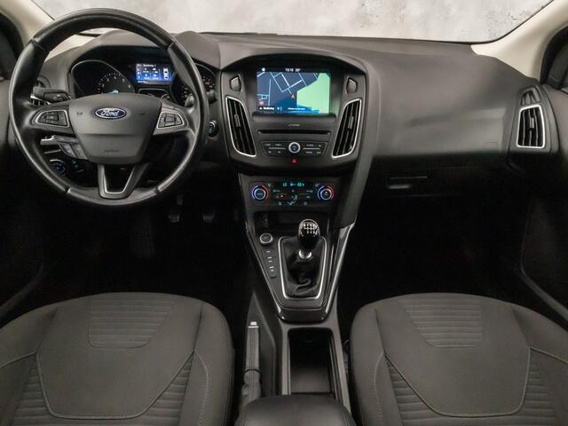 Ford FOCUS Wagon 1.0 Titanium Sport (APPLE CARPLAY, NAVIGATIE, CLIMATE, GETINT GLAS, SPORTSTOELEN, KEYLESS, PARKEERSENSOREN, NIEUWE APK, NIEUWSTAAT)