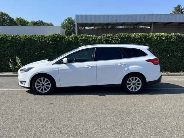 Ford FOCUS Wagon 1.0 Titanium * Automaat * Carplay * Nieuwe Distributie * Garantie