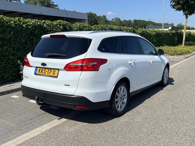 Ford FOCUS Wagon 1.0 Titanium * Automaat * Carplay * Nieuwe Distributie * Garantie