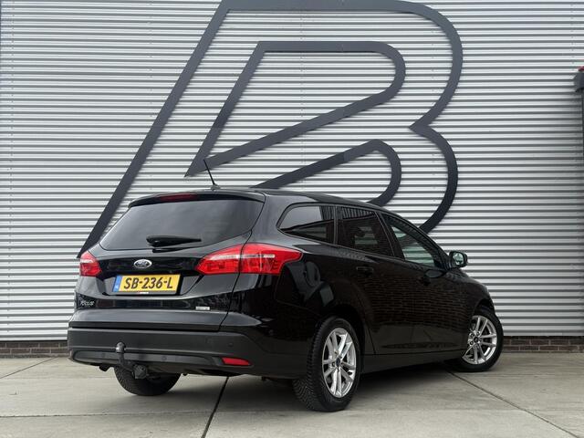 Ford FOCUS Wagon 1.0 Titanium 2e Eigenaar|Camera|Trekhaak|Carplay|Clima|Cruise|PDC V+A|Elek ramen|D-riem vv in 2023|APK tot 01-2027