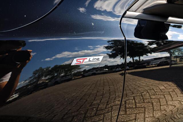 Ford FOCUS Wagon 1.0 EcoBoost Hybrid Titanium ST-LINE / FACELIFT / STOEL + STUUR VERW.