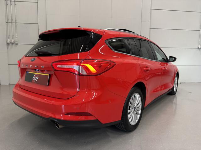 Ford FOCUS Wagon 1.0 EcoBoost Titanium aut. PANO/TREKHAAK/B&O/CAMERA/LED/ADAPTIVE CRUISE/CARPLAY/KEYLESS/STOEL+STUURVERW/PDC+ASSIST/PRIVACY/ORIG. NL AUTO/APK T/M 04-2027