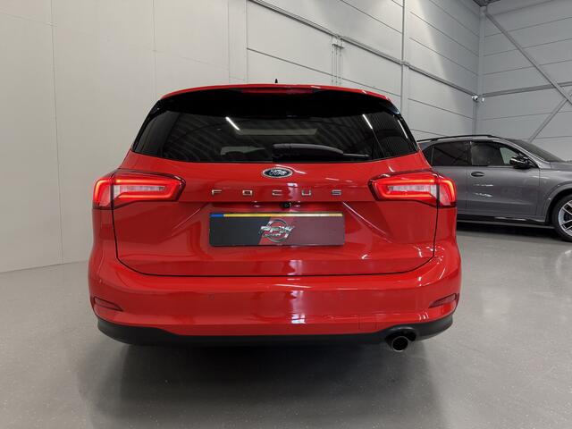 Ford FOCUS Wagon 1.0 EcoBoost Titanium aut. PANO/TREKHAAK/B&O/CAMERA/LED/ADAPTIVE CRUISE/CARPLAY/KEYLESS/STOEL+STUURVERW/PDC+ASSIST/PRIVACY/ORIG. NL AUTO/APK T/M 04-2027