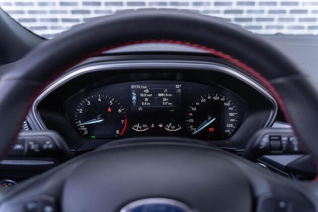 Ford FOCUS Wagon 1.0 EcoBoost Hybrid ST Line