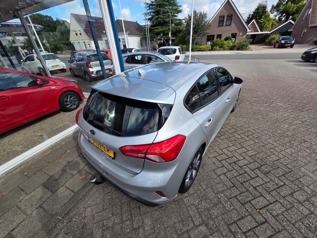Ford FOCUS 1.0 EcoBoost ST Line Business