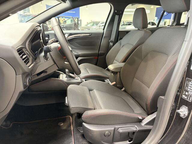 Ford FOCUS Wagon EcoBoost Hybrid 155 pk ST-Line | Winterpack | Cruise control | Camera | Clima | SYNC 4 | All-season banden | Keyless |