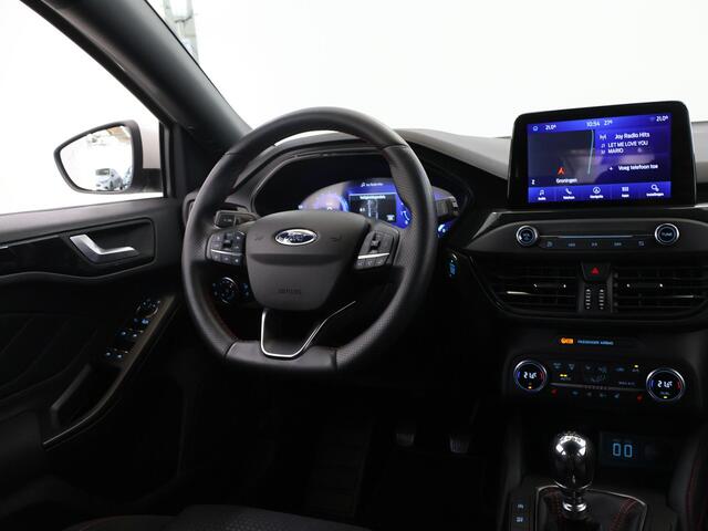Ford FOCUS 1.0 EcoBoost Hybrid ST Line X Business | Winterpakket | Cruise Control Adaptief | B&O | Parkeercamera | Navigatie | Climate Control |