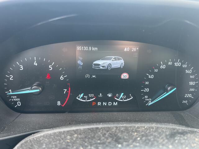 Ford FOCUS Wagon 1.5 EcoBoost ST Line Business | Nieuw Binnen | Navigatie | Automaat | Winter Pack | APK 01-05-2027
