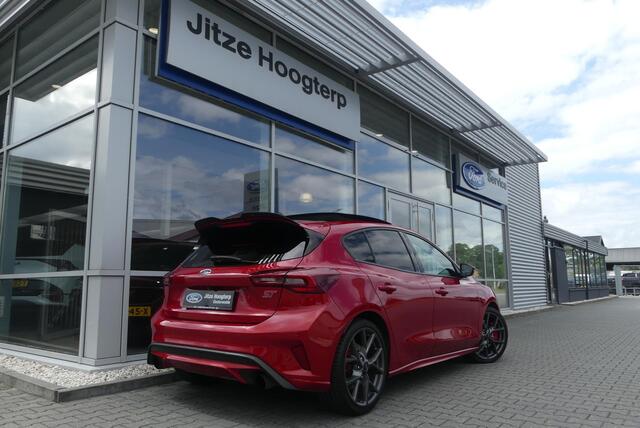 Ford FOCUS 2.3 EcoBoost ST-X MAXTON, PANO, ADAPT. ONDERSTEL, ADAPT. CRUISE, CLIMA, NAVI, CAMERA, PDC V&A, APPLE CARPLAY/ANDROID AUTO, BLIS, KEYLESS, ELEKT. STOELEN, 45.842KM