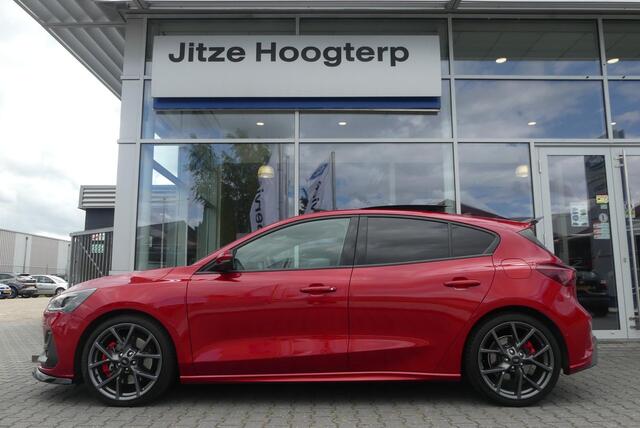 Ford FOCUS 2.3 EcoBoost ST-X MAXTON, PANO, ADAPT. ONDERSTEL, ADAPT. CRUISE, CLIMA, NAVI, CAMERA, PDC V&A, APPLE CARPLAY/ANDROID AUTO, BLIS, KEYLESS, ELEKT. STOELEN, 45.842KM