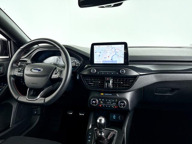 Ford FOCUS Wagon 1.0 EcoBoost ST Line Business | Park assist | Stoelverwarming | Carplay | Cruise control