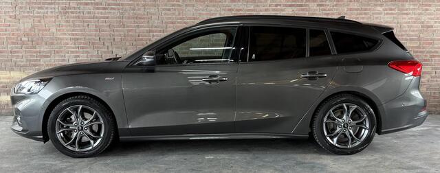 Ford FOCUS Wagon 1.0 EcoBoost Hybrid ST Line Winter Pakket / Safety Pakket / Trekhaak afneembaar / CarPlay / Clima