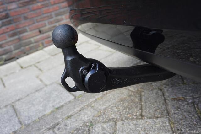 Ford FOCUS Wagon 1.0 EcoB.125PKHybrid Titanium X Business/Trekhaak/ Dealeronderhouden.