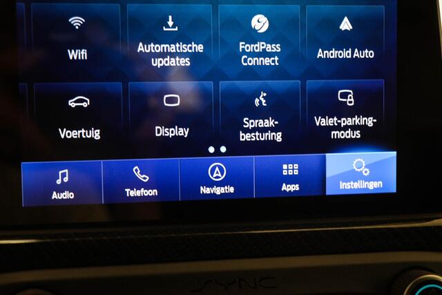 Ford FOCUS Wagon 1.0 EcoBoost ST Line Business | WINTER PACK | STUURVERWARMING | APPLE | CAMERA | TREKHAAK