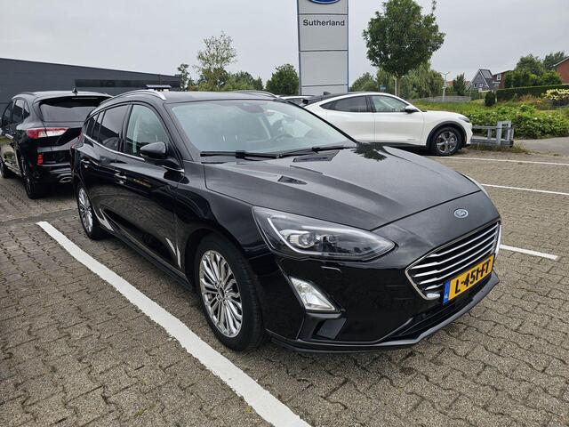 Ford FOCUS Wagon 1.0 EcoBoost ST Line Business | winterpack | Adaptieve cruise control | Trekhaak | 1.000kg trekgewicht