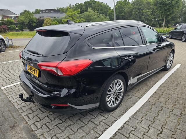 Ford FOCUS Wagon 1.0 EcoBoost ST Line Business | winterpack | Adaptieve cruise control | Trekhaak | 1.000kg trekgewicht