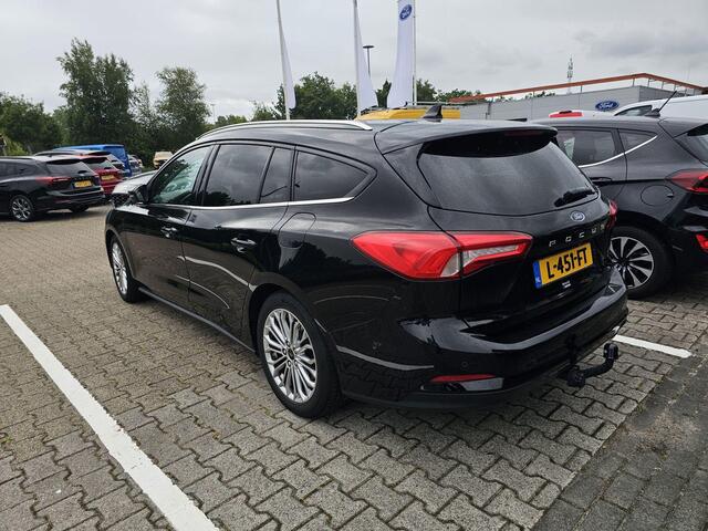 Ford FOCUS Wagon 1.0 EcoBoost ST Line Business | winterpack | Adaptieve cruise control | Trekhaak | 1.000kg trekgewicht