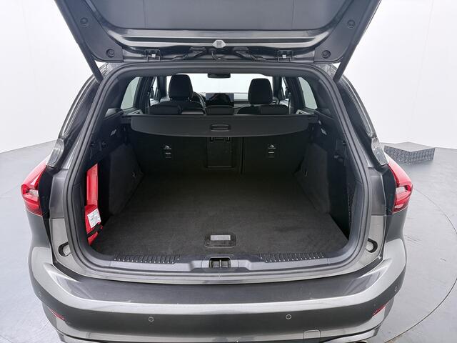 Ford FOCUS Wagon EcoBoost Hybrid 155 pk ST-Line | Winterpack | AGR | Adapt. cruise | El. a. klep | Matrix LED | Groot scherm | 4 seiz. banden