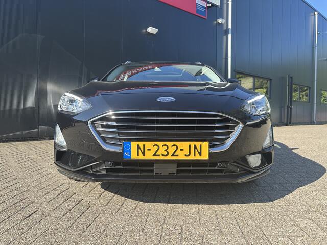 Ford FOCUS Wagon 1.0 EcoBoost Titanium X Business | Pano | Trekhaak