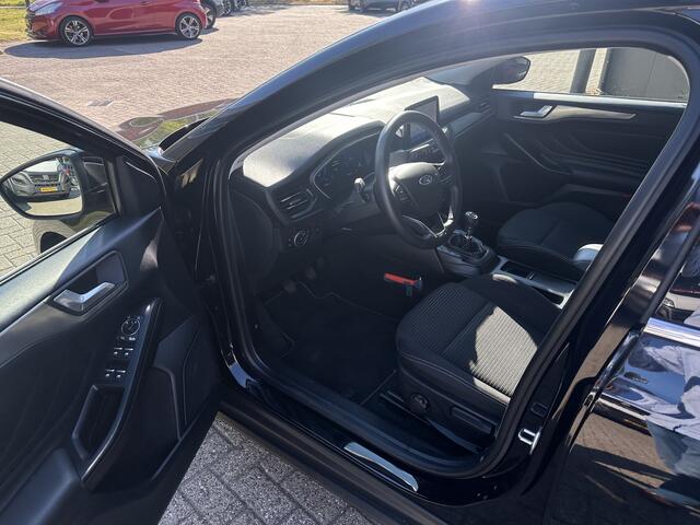 Ford FOCUS Wagon 1.0 EcoBoost Titanium X Business | Pano | Trekhaak