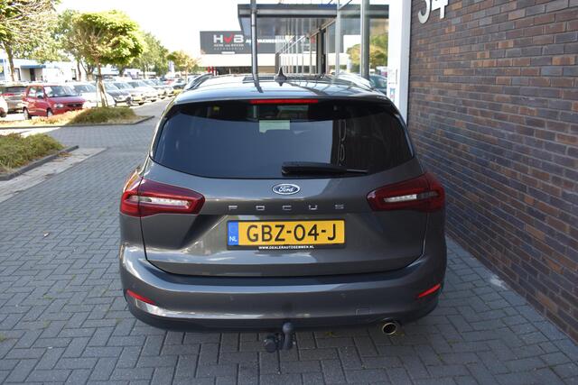 Ford FOCUS Wagon 1.0 EcoBoost Hybrid Titanium