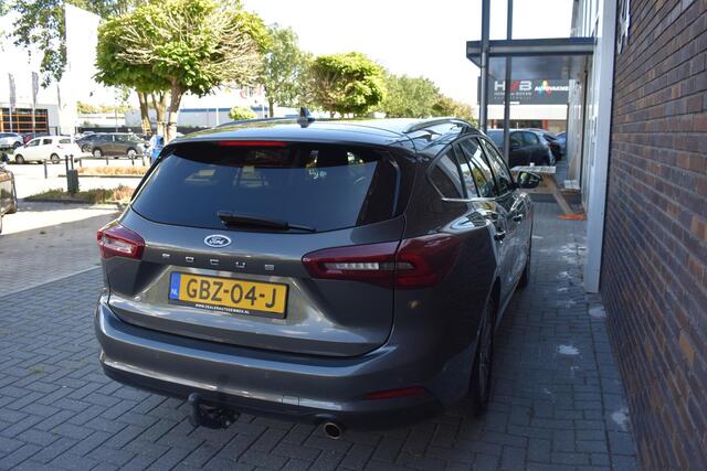 Ford FOCUS Wagon 1.0 EcoBoost Hybrid Titanium