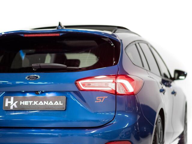 Ford FOCUS Wagon 2.3 EcoBoost ST-3 Pano B&O ACC Keyless