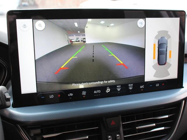 Ford FOCUS Wagon 1.0 EcoBoost 155pk Automaat Active X Navigatie Climate Control Camera Parkeer sensoren B&O Dab Led Lichtmetalen velgen