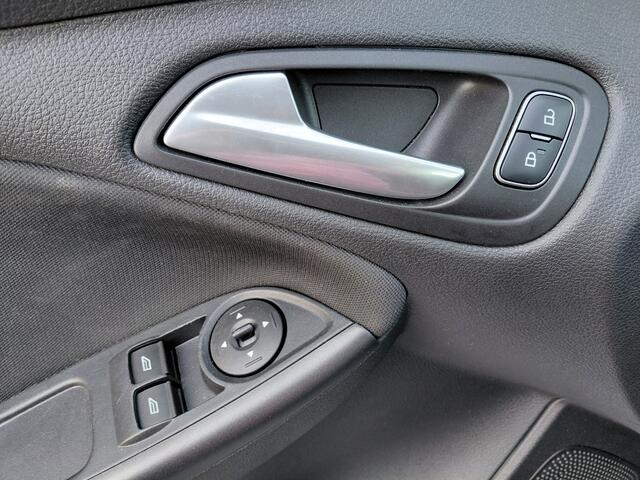 Ford FOCUS Wagon 1.0 Trend AUTOMAAT