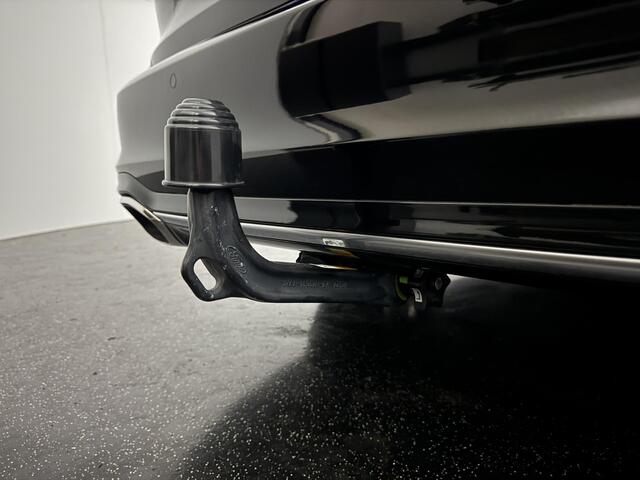 Ford FOCUS Wagon 1.5 EcoBoost Vignale | 182 PK | Trekhaak afneembaar | Winter Pack | Family Pack | Comfort Pack | Parking Pack |