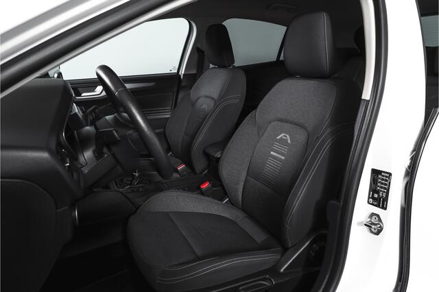 Ford FOCUS 1.0 EcoBoost 125 PK Active Business | Cruise | Winterpakket | PDC | NAV + App. Connect | Airco | Afn. Trekhaak | LM 17" |
