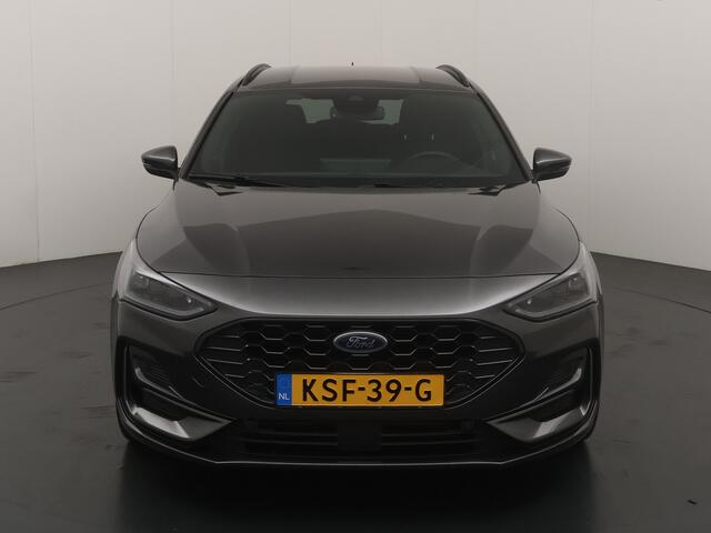 Ford FOCUS Wagon EcoBoost Hybrid 155 pk ST-Line | Winterpack | AGR | Adapt. cruise | El. a. klep | Matrix LED | Groot scherm | 4 seiz. banden