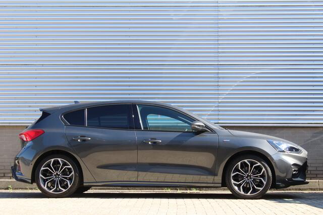 Ford FOCUS 1.5 EcoBoost ST Line Business Nette staat! | 18" | Camera | Afn. Trekhaak