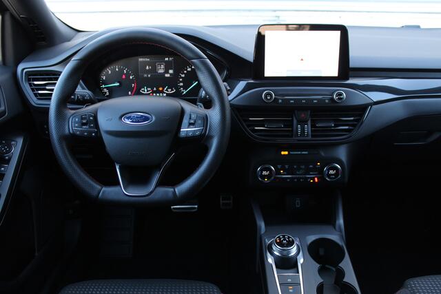 Ford FOCUS 1.5 EcoBoost ST Line Business Nette staat! | 18" | Camera | Afn. Trekhaak
