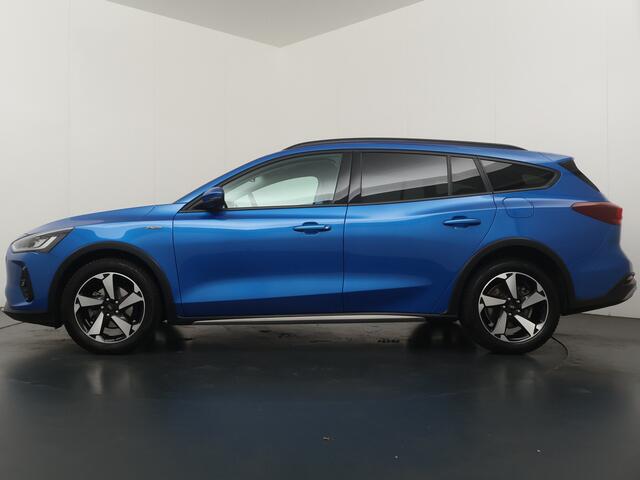 Ford FOCUS Wagon 1.0 EcoBoost Hybrid Active X - Trekhaak - All-Season banden - Camera - AppleCarplay - Android Auto - Virena Zekerheidspakket 895,-