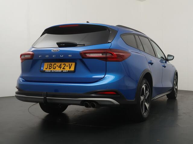 Ford FOCUS Wagon 1.0 EcoBoost Hybrid Active X - Trekhaak - All-Season banden - Camera - AppleCarplay - Android Auto - Virena Zekerheidspakket 895,-