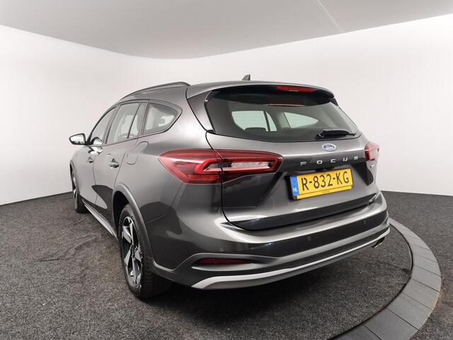 Ford FOCUS Wagon 1.0 EcoBoost Hybrid Active Vignale | Navigatie | Camera | Trekhaak | Stoelverwarming | All-Season Banden |