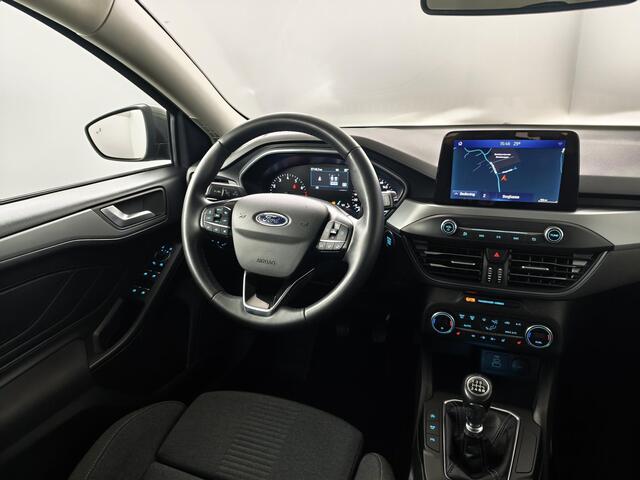 Ford FOCUS Wagon 1.0 EcoBoost Hybrid Active Vignale | Navigatie | Camera | Trekhaak | Stoelverwarming | All-Season Banden |