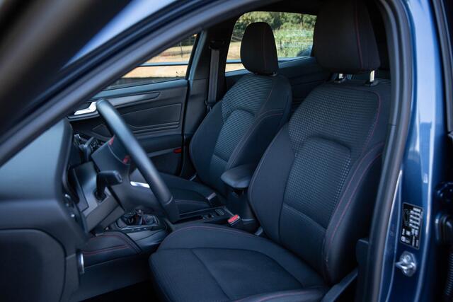 Ford FOCUS 1.5 EcoBoost ST Line Business ,Stoel/stuurverwarming, Bang&Olufsen, Achteruitrijcamera, Cruise control,