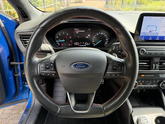 Ford FOCUS Wagon 1.5 EcoBoost ST Line Business | Automaat | Camera | B&O | Trekhaak | LED |