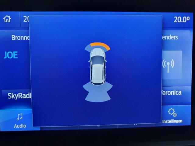 Ford FOCUS 1.0 EcoBoost Hybrid ST Line Business PANO/NAVI/CRUISE/AIRCO/LMV