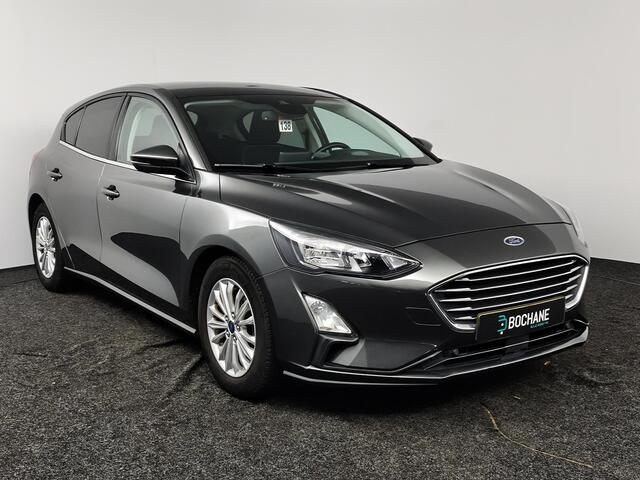 Ford FOCUS 1.0 EcoBoost Titanium | Panoramadak | Adaptieve Cruise Control | Navigatie