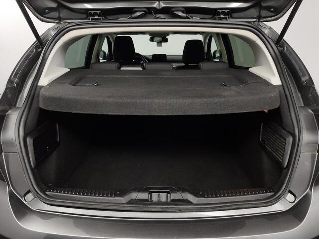 Ford FOCUS 1.0 EcoBoost Titanium | Panoramadak | Adaptieve Cruise Control | Navigatie